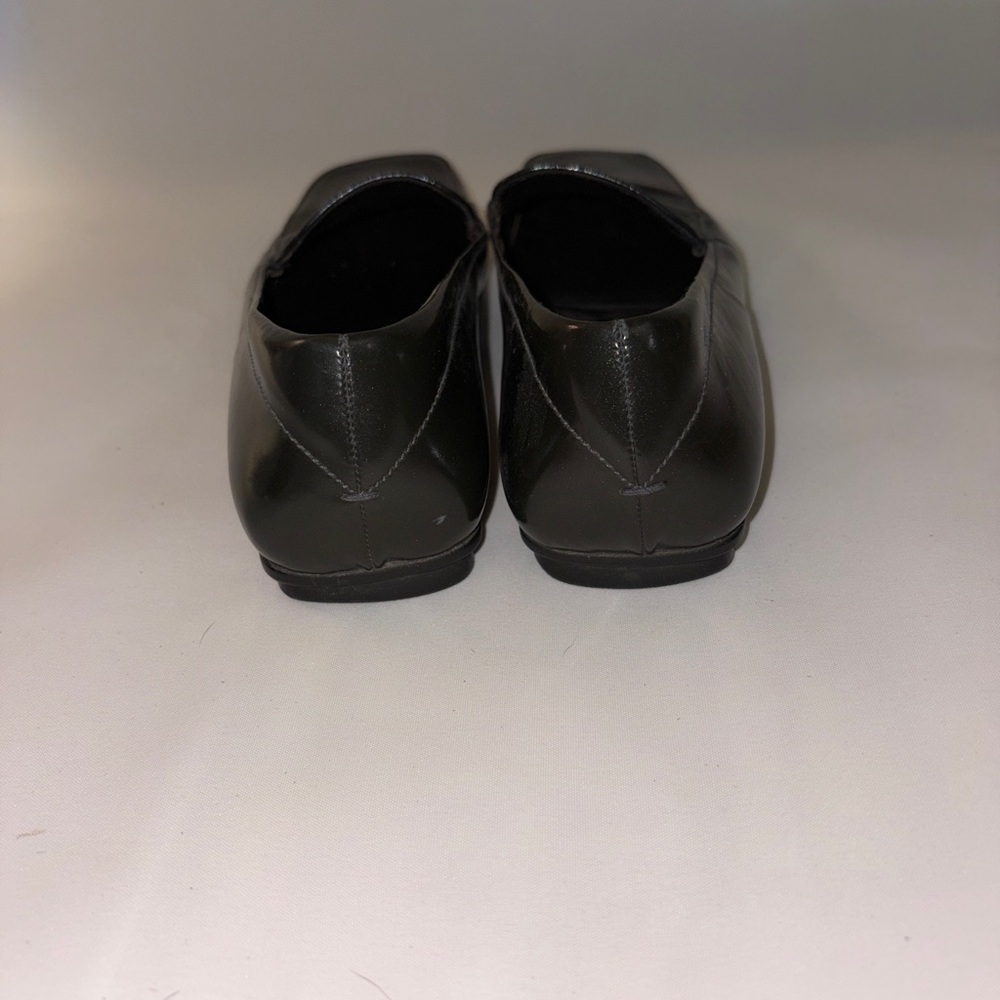 PRADA Black Women's Square-Toe Leather Loafers - Picture 3 of 7